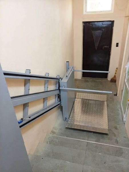 Лестничный наклонный подъемник (нержавеющая сталь, до 18 м) ASPAR EMD 200-18.0 INOX EMD 200-18.0 INOX фото