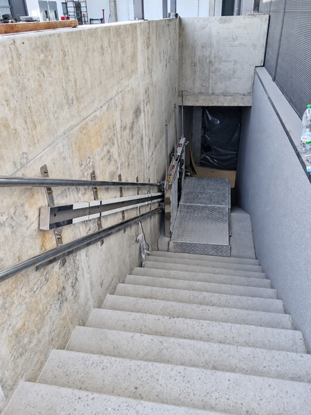 Оброблене фото сходового маршруту / Обработанное фото лестничного маршрута / Edited stair-route photo